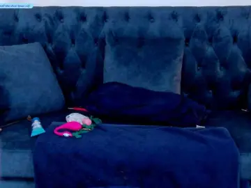 CindyBKK  live sex cam