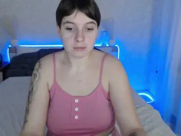 ElizaaSmilee  live sex cam