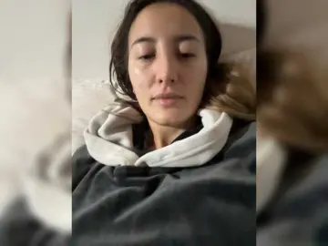 Bellaspring  live sex cam