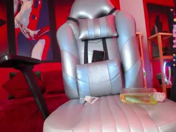 Valkirya-soul  live sex cam