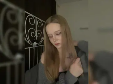 LolaMin  live sex cam