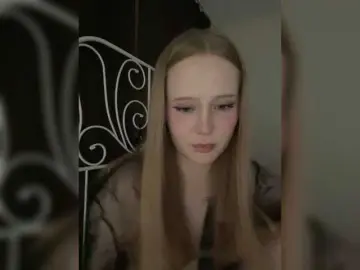 LolaMin  live sex cam