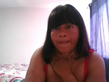 Adri007  live sex cam