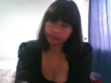 Adri007  live sex cam