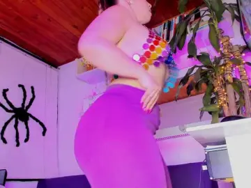 Asscutebig  live sex cam