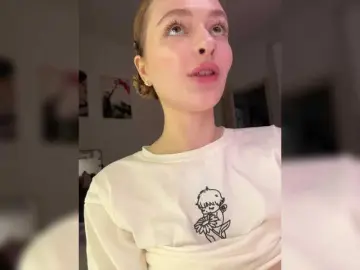 Mandarinkaa  live sex cam