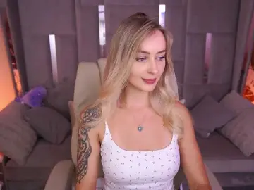 CandyGraces  live sex cam