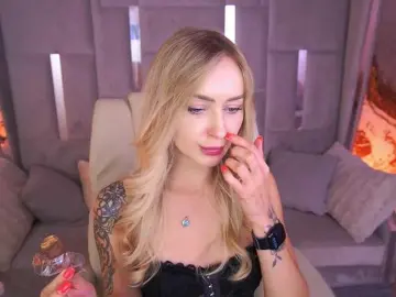 CandyGraces  live sex cam