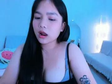 YanaPeach  live sex cam