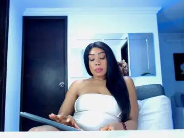 Julietjohnson  live sex cam
