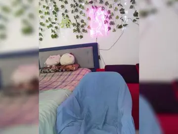 Milfrosse  live sex cam