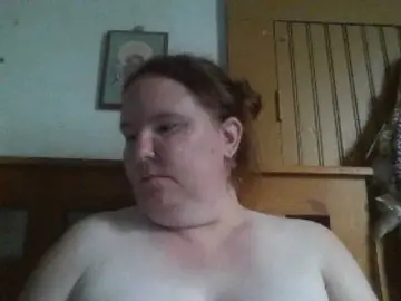 Queen211  live sex cam
