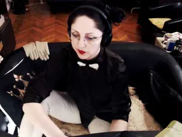 1imperatriza  live sex cam