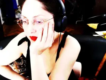 1imperatriza  live sex cam