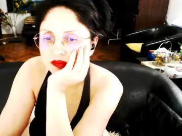1imperatriza  live sex cam