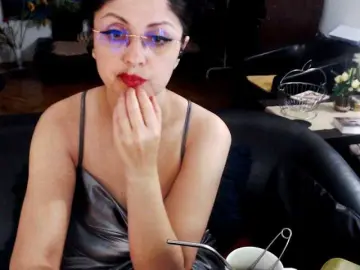 1imperatriza  live sex cam
