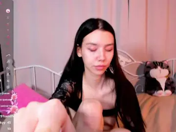 Amelia-skyy  live sex cam
