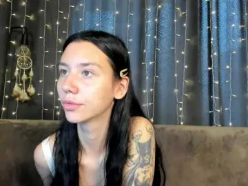 Amelia-skyy  live sex cam