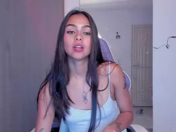 Cata69  live sex cam