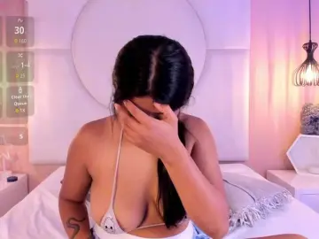 Sara-Foxy  live sex cam