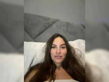 SeLeNaa  live sex cam