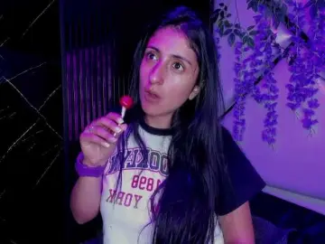 Tokkio777  live sex cam