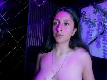 Tokkio777  live sex cam