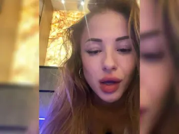 YourBarbiee  live sex cam