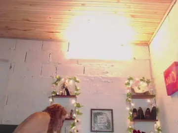 Missrosariostepmoan  live sex cam