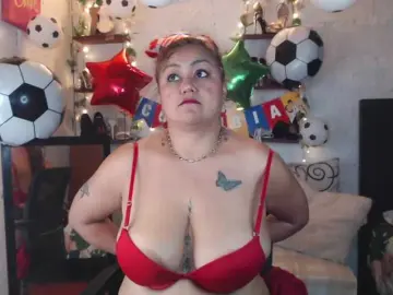 Missrosariostepmoan  live sex cam