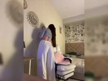 -Saharochek-  live sex cam