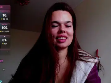 GiaVibey  live sex cam