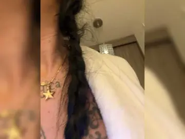 Juanita-fox  live sex cam