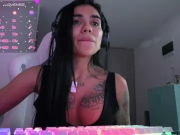 Juanita-fox  live sex cam
