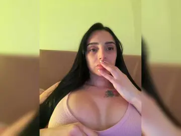 AprilRosse  live sex cam