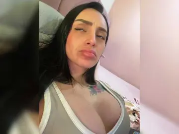 AprilRosse  live sex cam