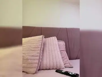 AprilRosse  live sex cam