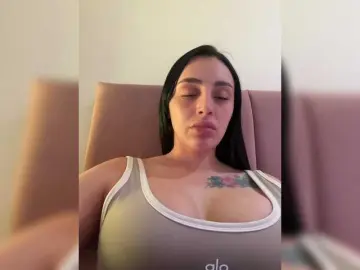 AprilRosse  live sex cam