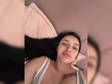 AprilRosse  live sex cam