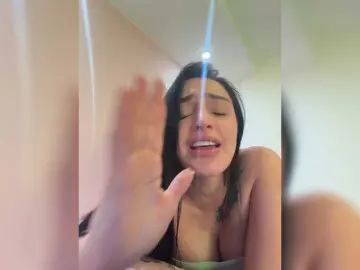 AprilRosse  live sex cam