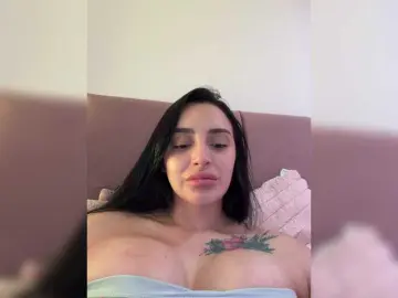 AprilRosse  live sex cam