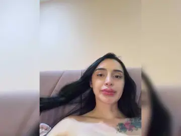 AprilRosse  live sex cam