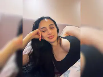 AprilRosse  live sex cam