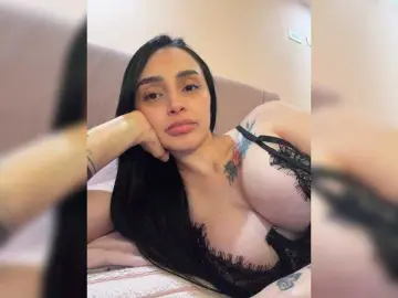 AprilRosse  live sex cam