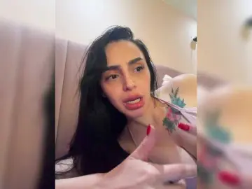AprilRosse  live sex cam