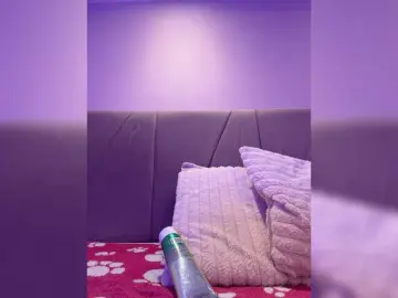 AprilRosse  live sex cam