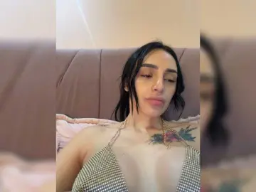 AprilRosse  live sex cam