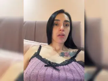 AprilRosse  live sex cam