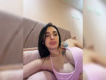 AprilRosse  live sex cam