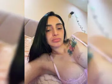AprilRosse  live sex cam